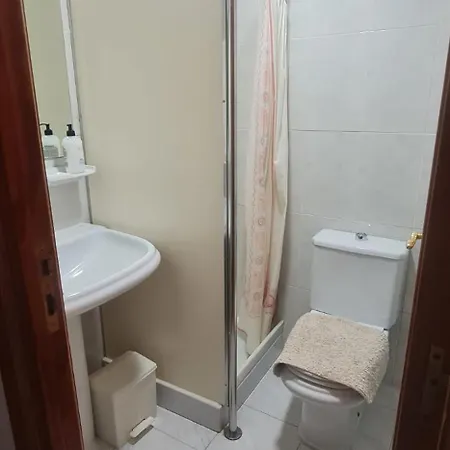 Guest house Hostal Habuni-San Martin *