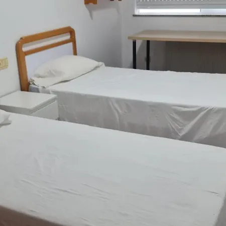 בית הארחה San Martin סנטיאגו דה קומפוסטלה