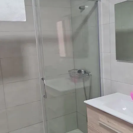 בית הארחה San Martin סנטיאגו דה קומפוסטלה